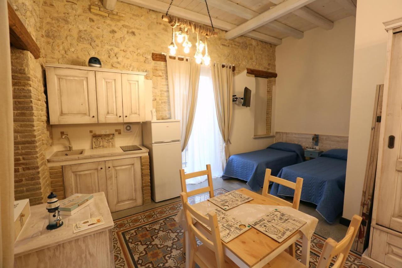 Antica Dimora Dell'Ammiraglio Aparthotel Licata Exterior foto