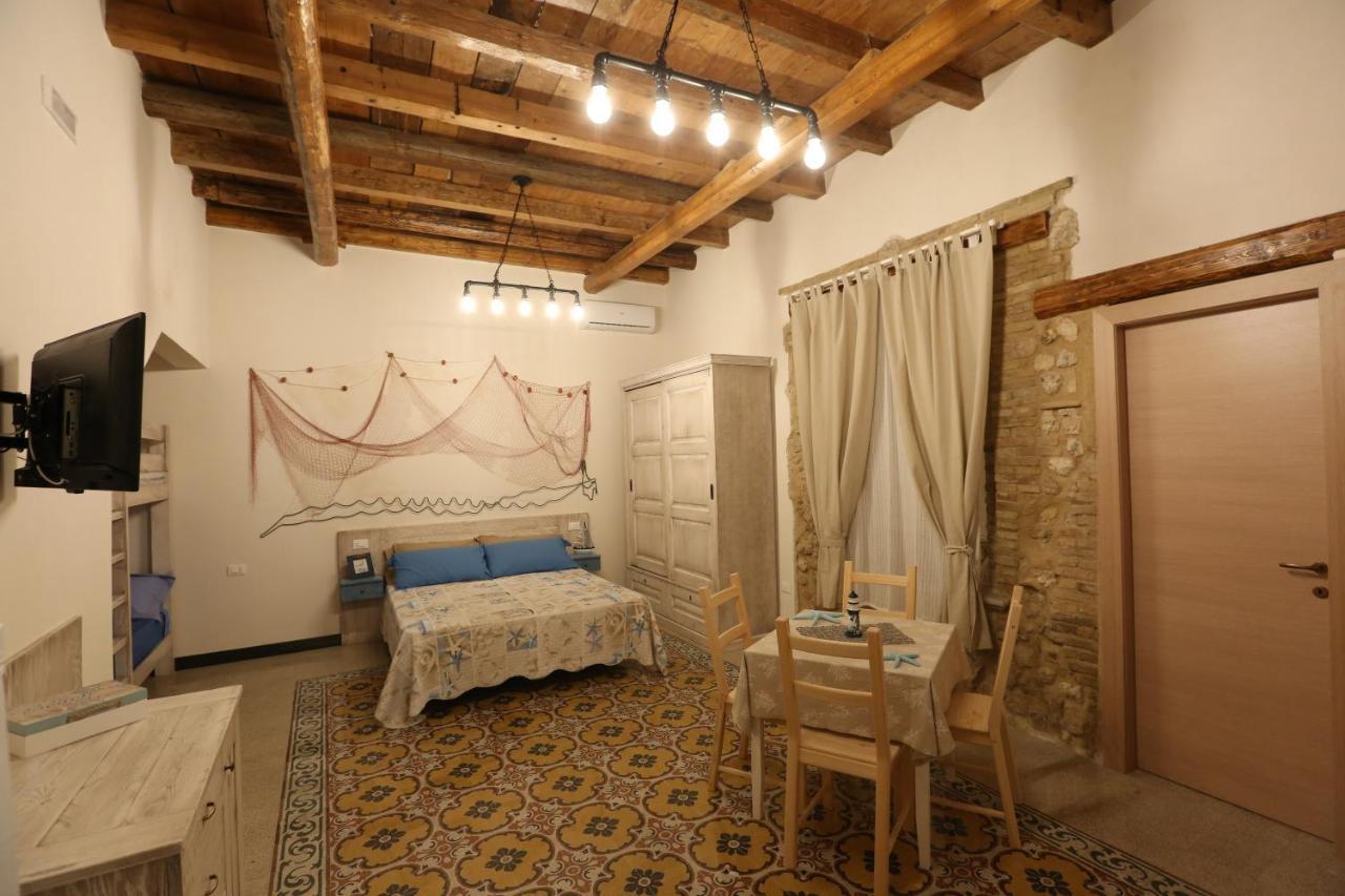 Antica Dimora Dell'Ammiraglio Aparthotel Licata Exterior foto